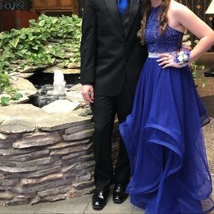 Beautiful Prom dress 💙